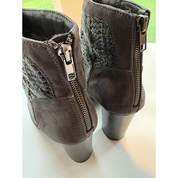 Juicy Couture Womens Bootie High Heel Ankle Boots Grey Brown Lupia Size 9.5 M - Picture 3 of 9